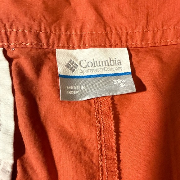 Columbia Men's Vibrant Coral Flat Front Shorts 38W 8L - Picture 3 of 6